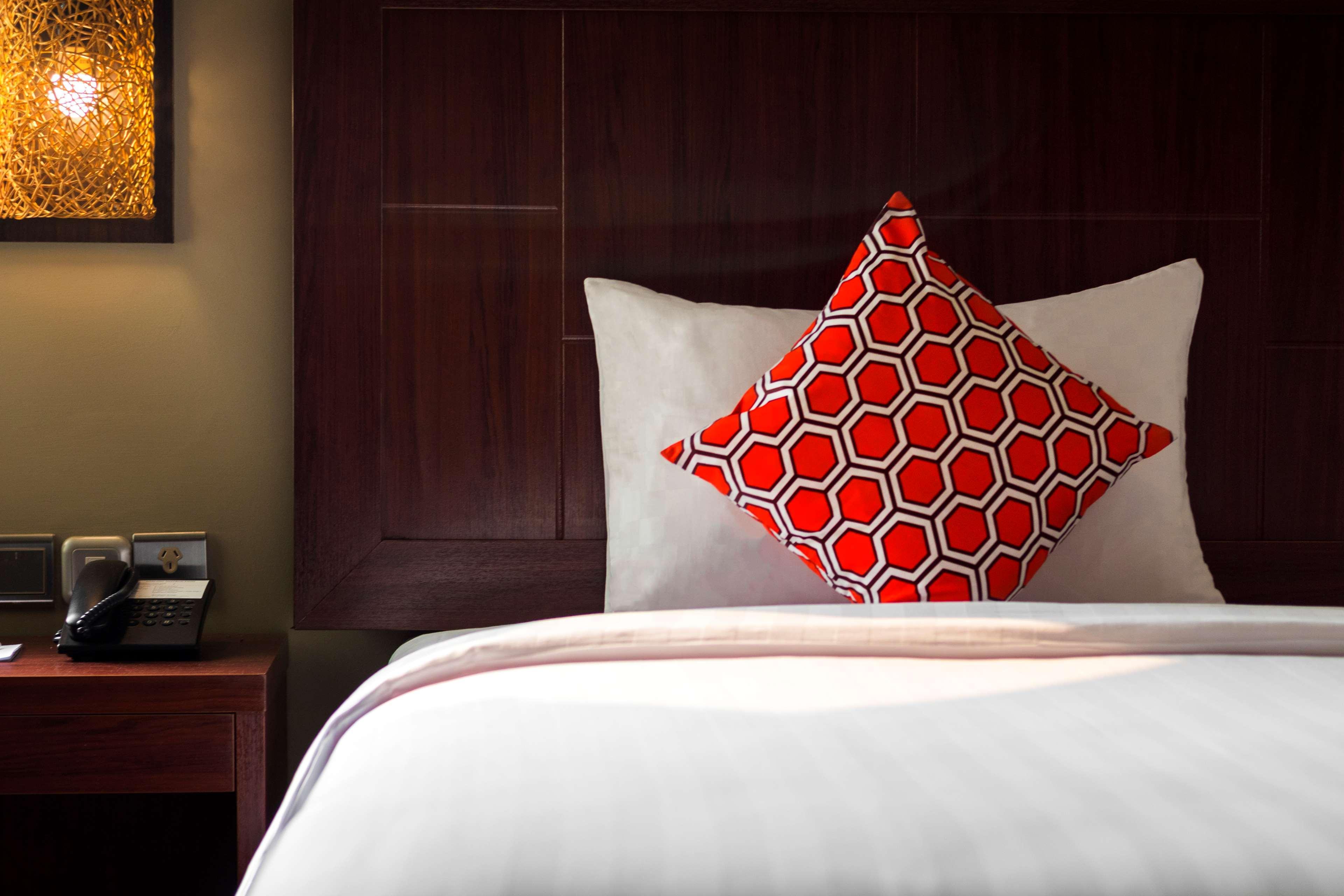 Best Western Plus Taft Inn Bagian luar foto