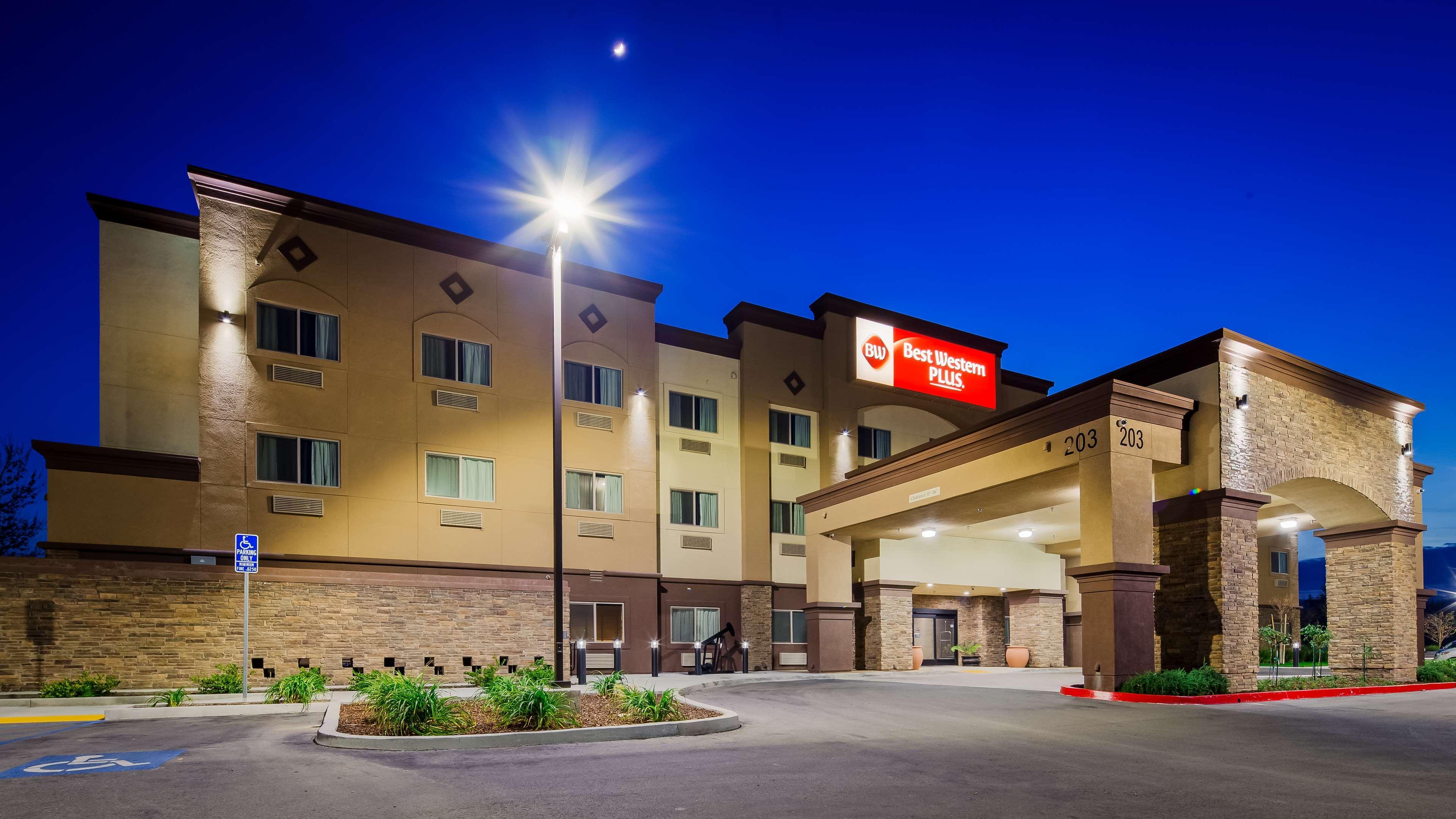 Best Western Plus Taft Inn Bagian luar foto