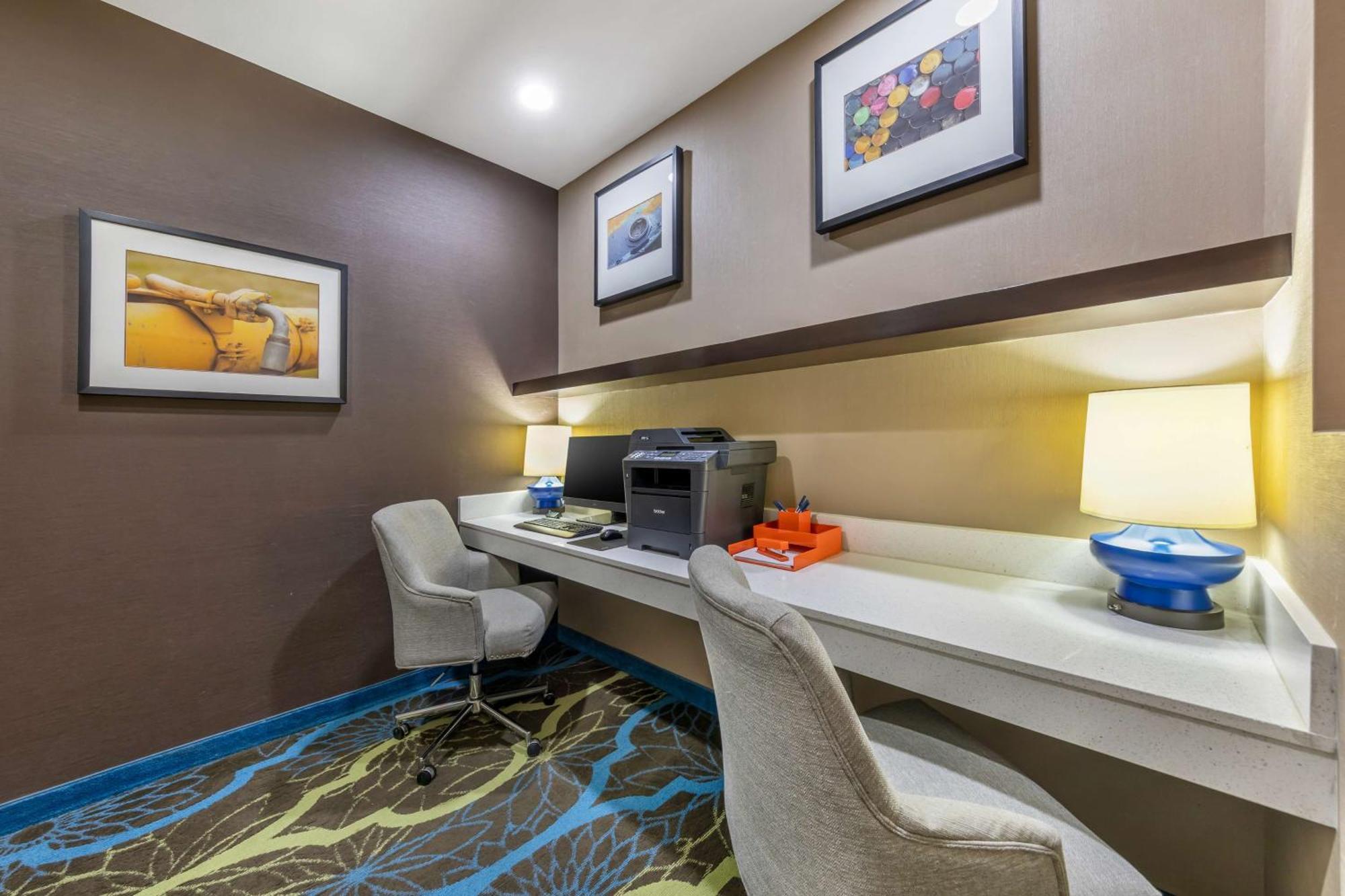 Best Western Plus Taft Inn Bagian luar foto