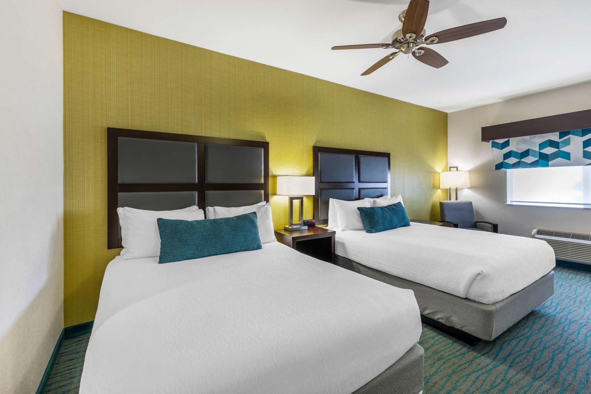 Best Western Plus Taft Inn Bagian luar foto